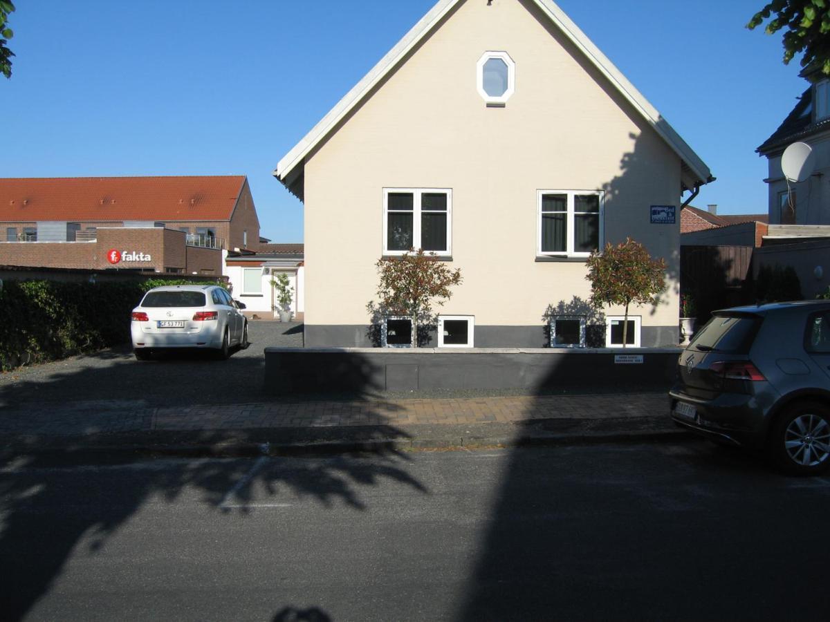 Amalie Bed And Breakfast & Apartments Odense Buitenkant foto
