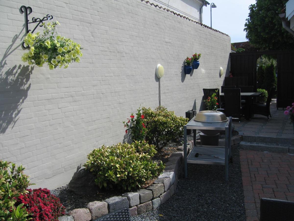 Amalie Bed And Breakfast & Apartments Odense Buitenkant foto
